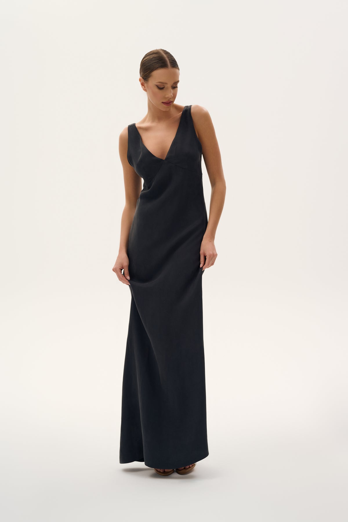 Amalfi Black Cupro